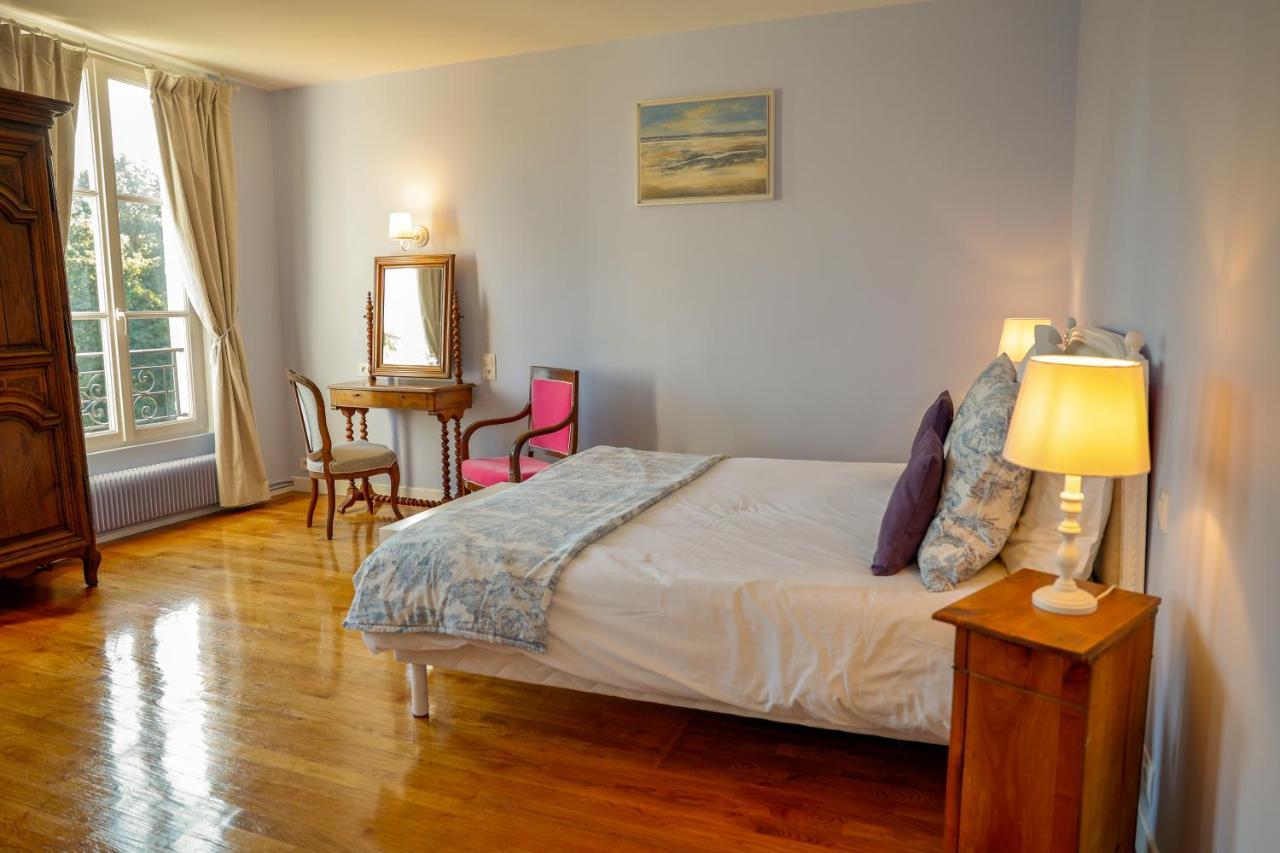 Chambres D'Hotes Du Bas Manoir Bretteville-sur-Odon Eksteriør bilde