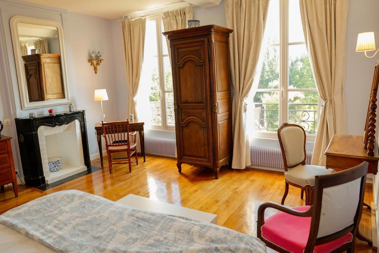 Chambres D'Hotes Du Bas Manoir Bretteville-sur-Odon Eksteriør bilde