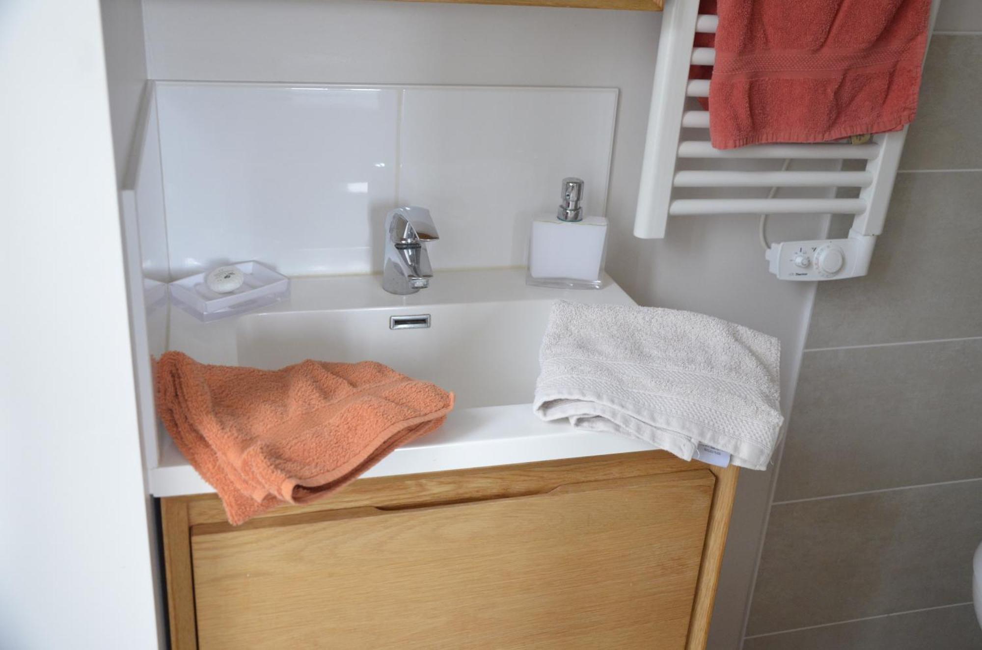 Chambres D'Hotes Du Bas Manoir Bretteville-sur-Odon Rom bilde