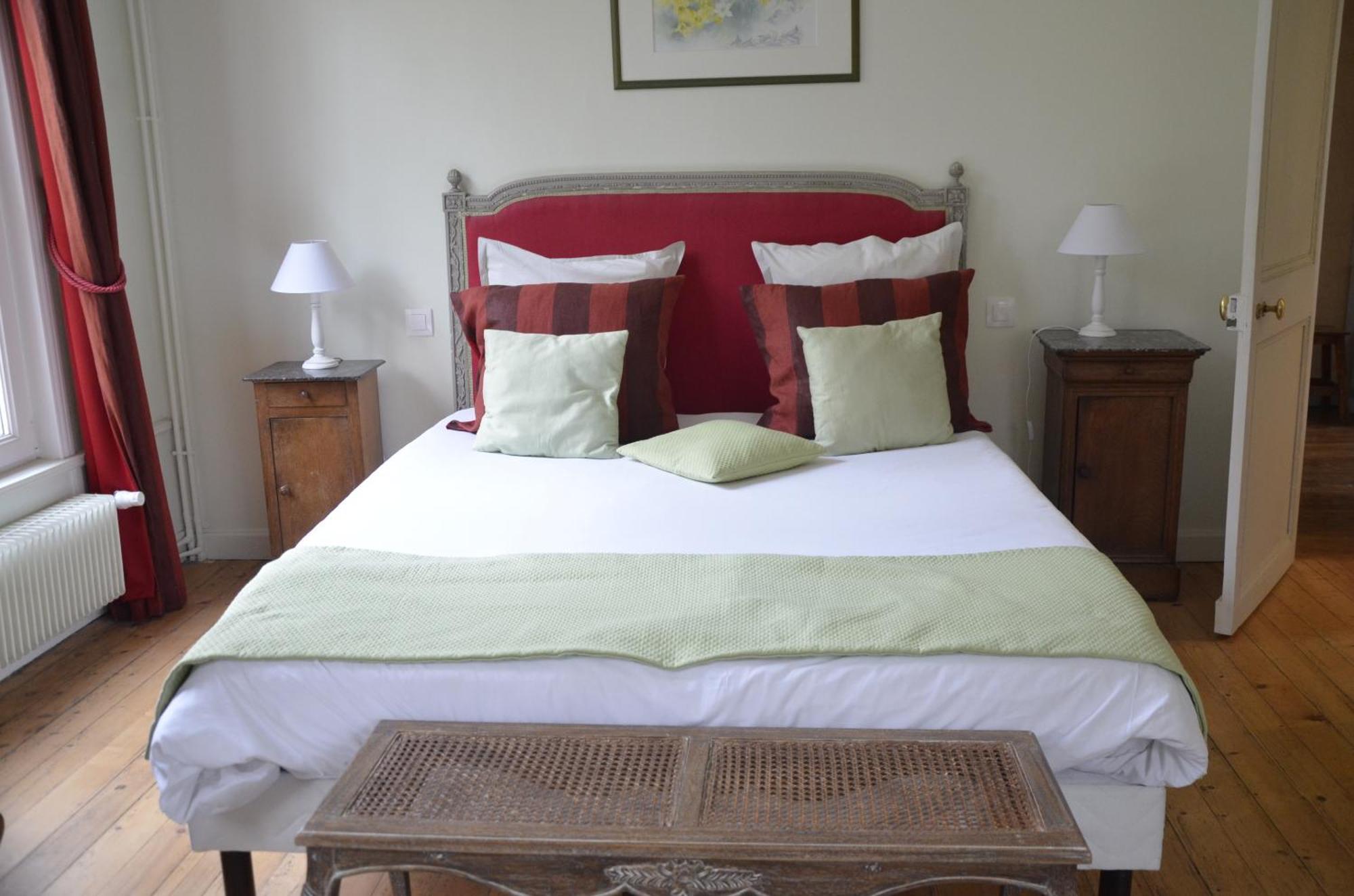 Chambres D'Hotes Du Bas Manoir Bretteville-sur-Odon Eksteriør bilde
