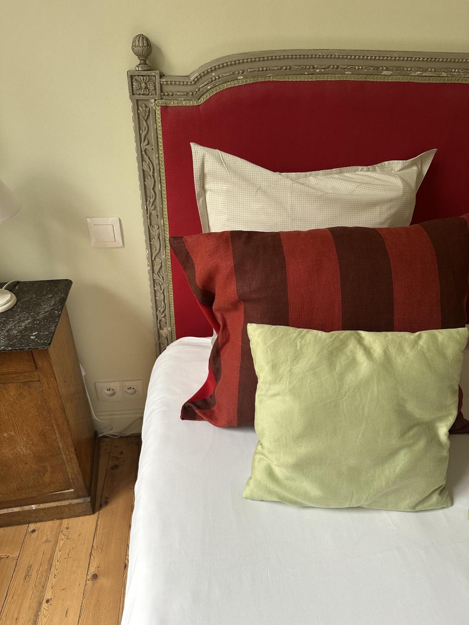 Chambres D'Hotes Du Bas Manoir Bretteville-sur-Odon Rom bilde