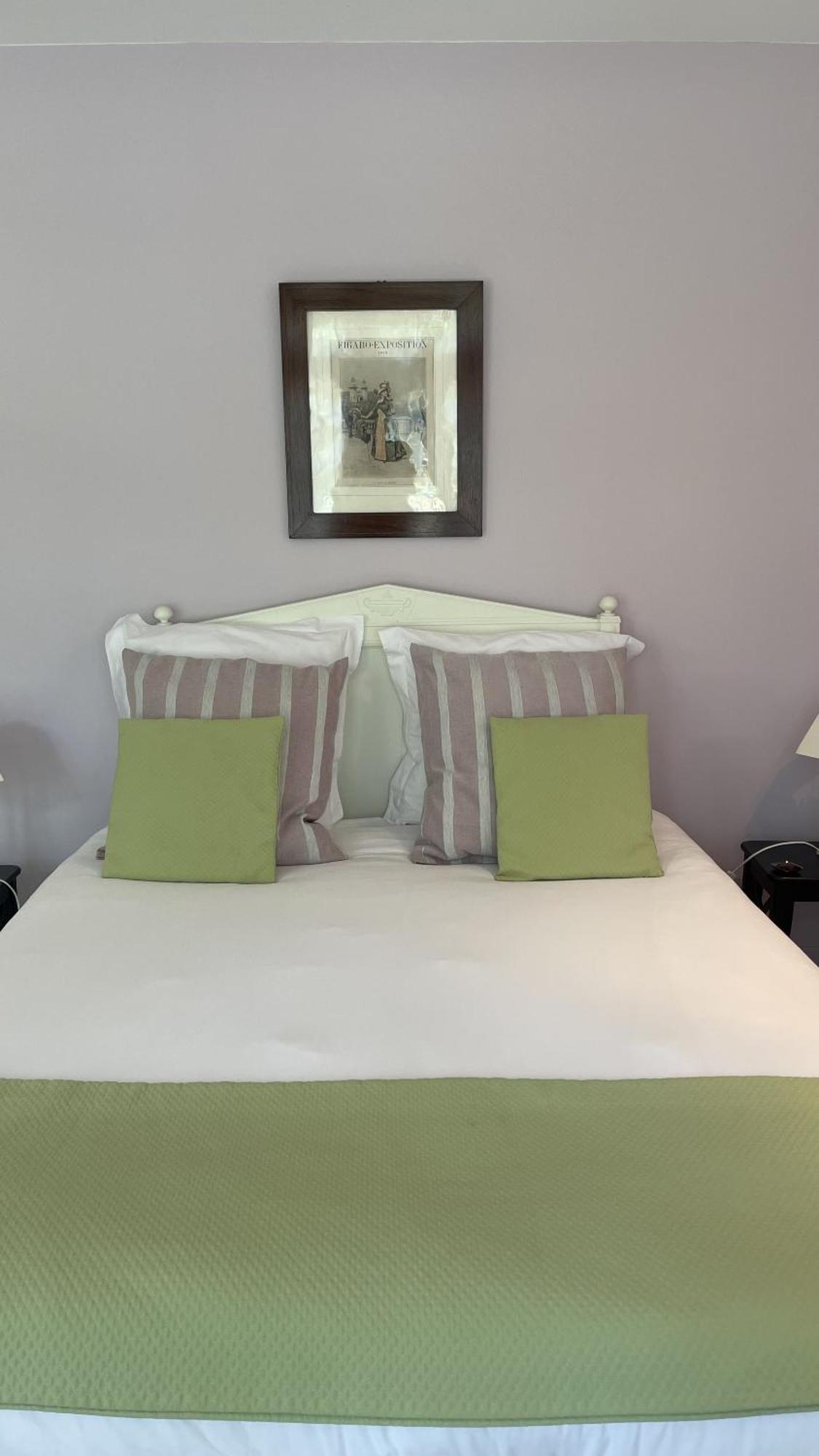 Chambres D'Hotes Du Bas Manoir Bretteville-sur-Odon Rom bilde