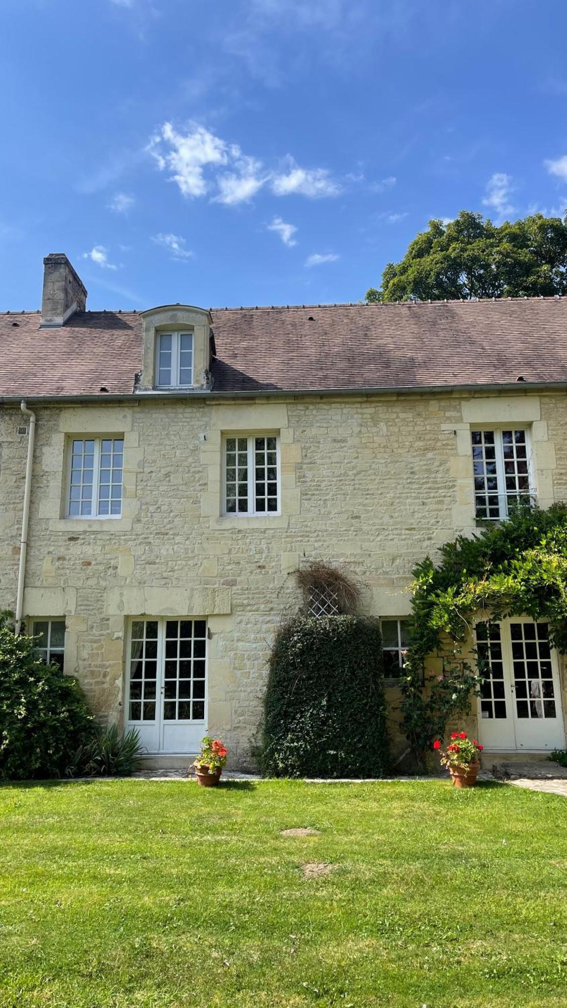 Chambres D'Hotes Du Bas Manoir Bretteville-sur-Odon Eksteriør bilde